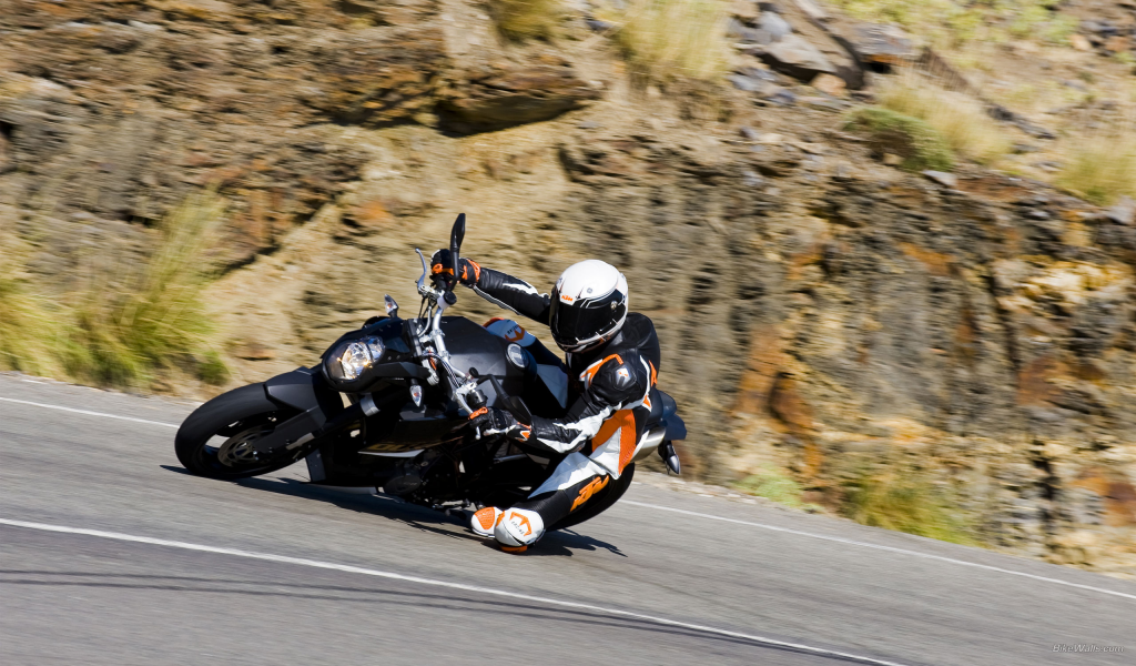 Duke, 990 Super Duke, motorcycle, мото, motorbike, мотоциклы, moto, KTM, 990 Super Duke 2011