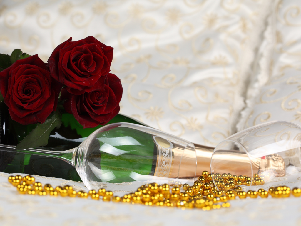 очки, шампанское, розы, цветы