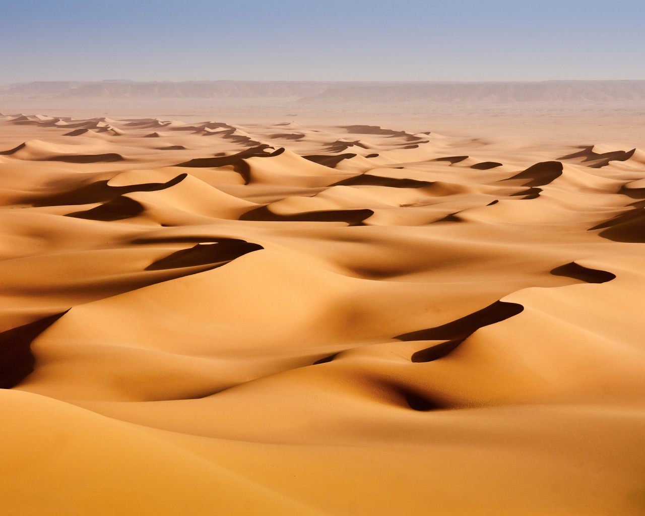 жара, пески, пустыня