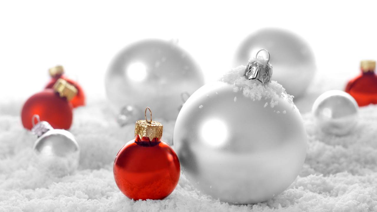 зима, праздничные обои, снег, шары, новогодние обои, рождественские обои, рождество, настроение, новый год, праздники