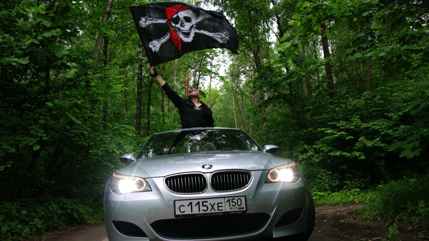 пираты, флаг