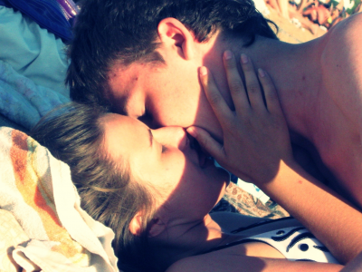 поцелуй, пляж, любовь