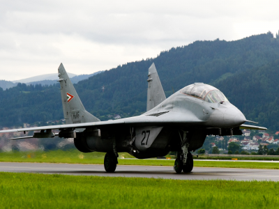 аэродром, истребитель, МиГ-29