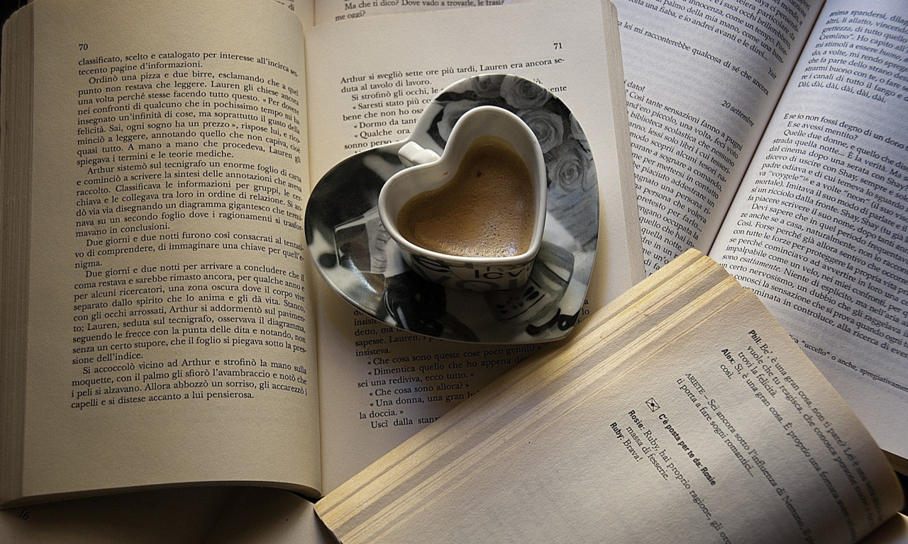 сердце, страницы, кружка, книги, кофе