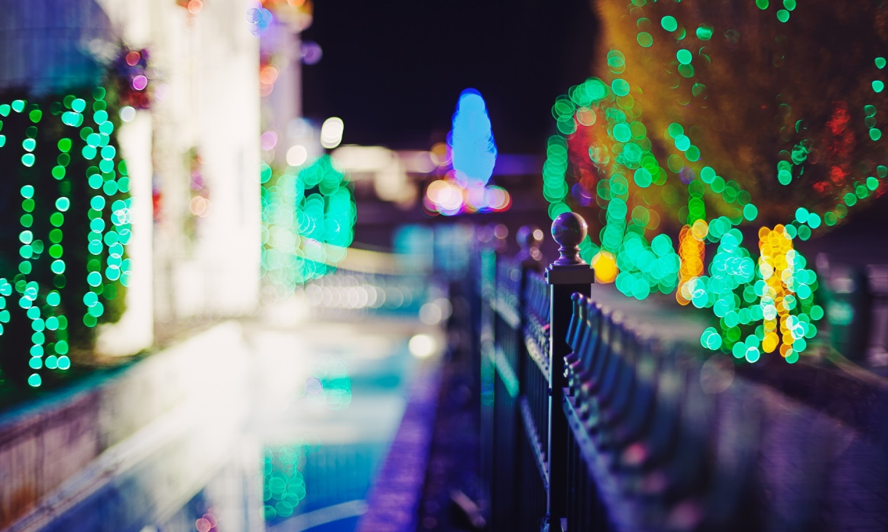 боке, многоцветная, деревья, depth of field, lights, украшения, Рождество, bokeh, multicolor, decorations, trees, fences, Christmas, заборы, глубина резкости, фонари