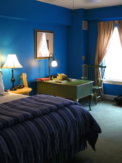 лампа, квартира, подушки, кровать, Интерьер, комната