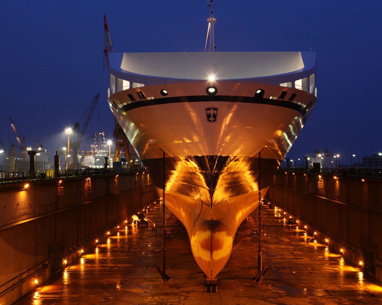 Bore sea, порт, ночь, ship, судно, anchores, док, lights, dry dock