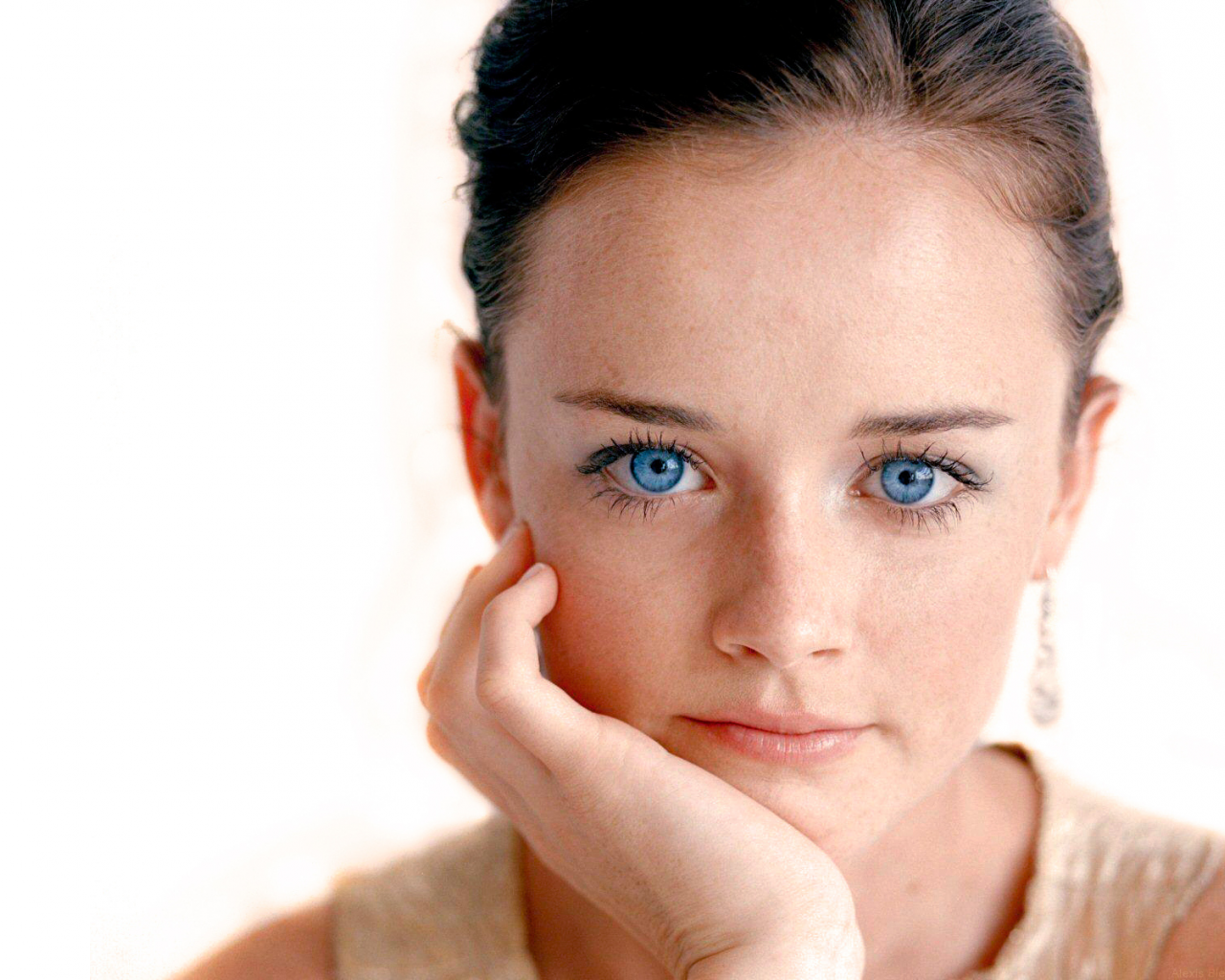 alexis bledel, актриса, голубоглазая