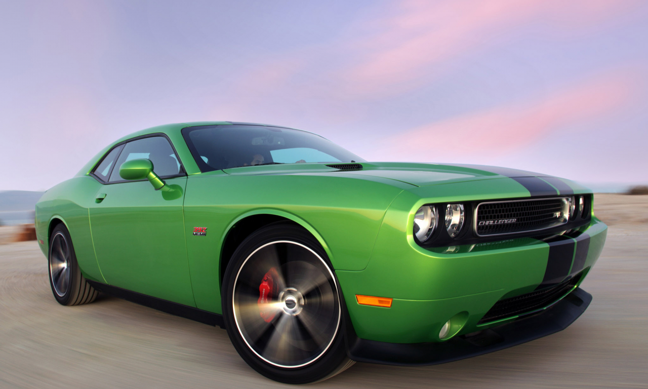 dodge, car, srt8, скорость, зеленый, облака, небо, challenger, 392 hemi, дорога, додж, muscle, авто