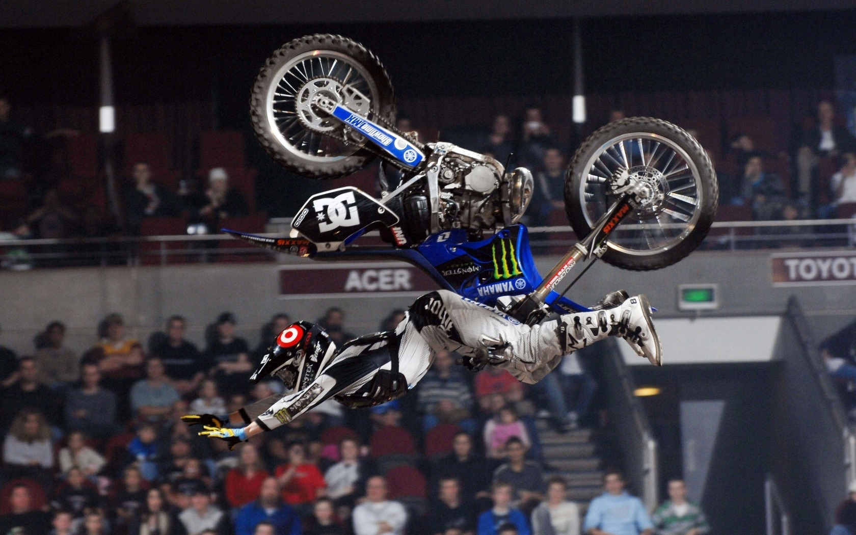 x-fighters, 1920x1200, x-games, rom, wallpapers, дадя васяe, 2011