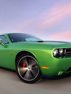 dodge, car, srt8, скорость, зеленый, облака, небо, challenger, 392 hemi, дорога, додж, muscle, авто