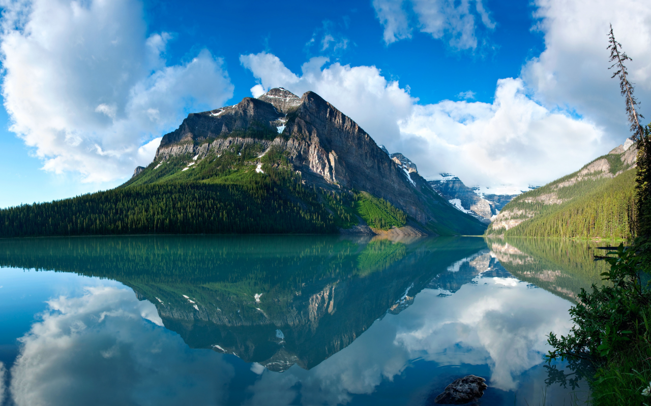 wood, пейзаж, lake, облака, горы, отражение, higlands, синее, озеро, небо