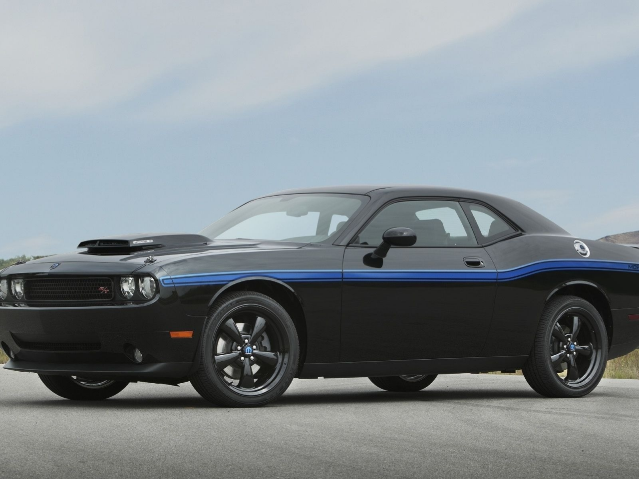 dodge challenger, mopar, racing