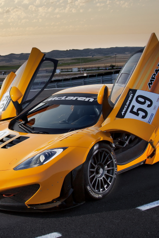 двери-бабочка, жёлтый, макларен, mclaren, yellow, gt3, mp4-12c, открытые двери