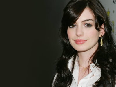 wallpapers, актриса, брюнетка, взгляд, серьги, anne hathaway, энн хэтэуэй, 19201200, девушка