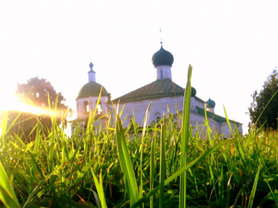 церковь, солнце, трава