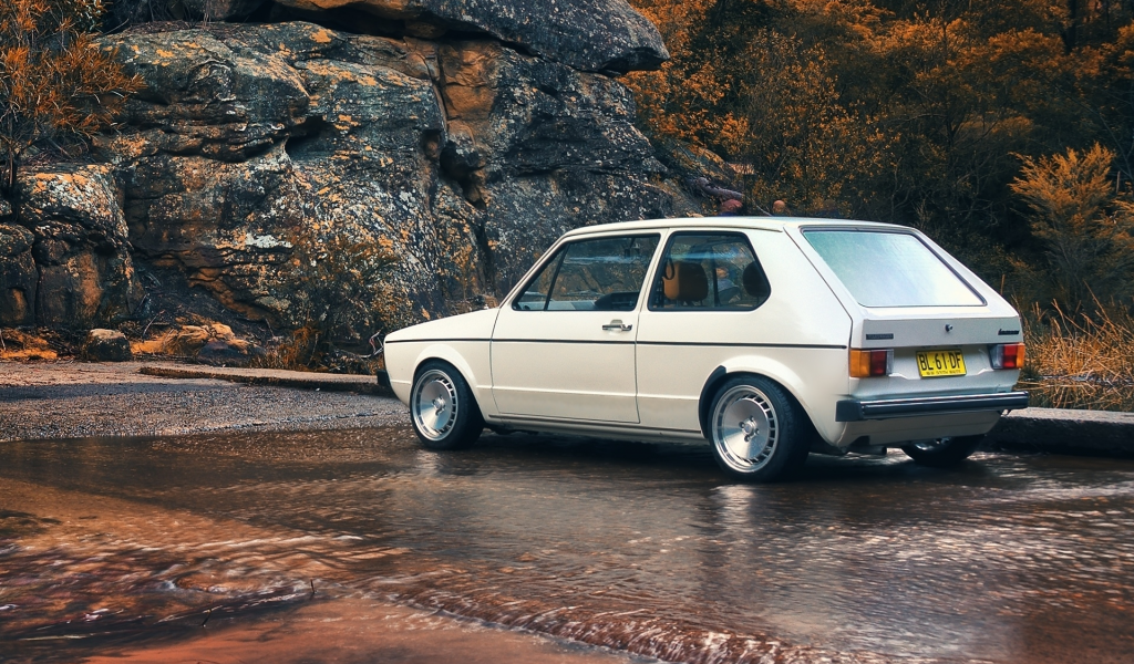 гора, ручей, volkswagen, сlassic, cars, дорога, auto, природа, осень, wallpapers auto, mk1, rabbit, vw, golf