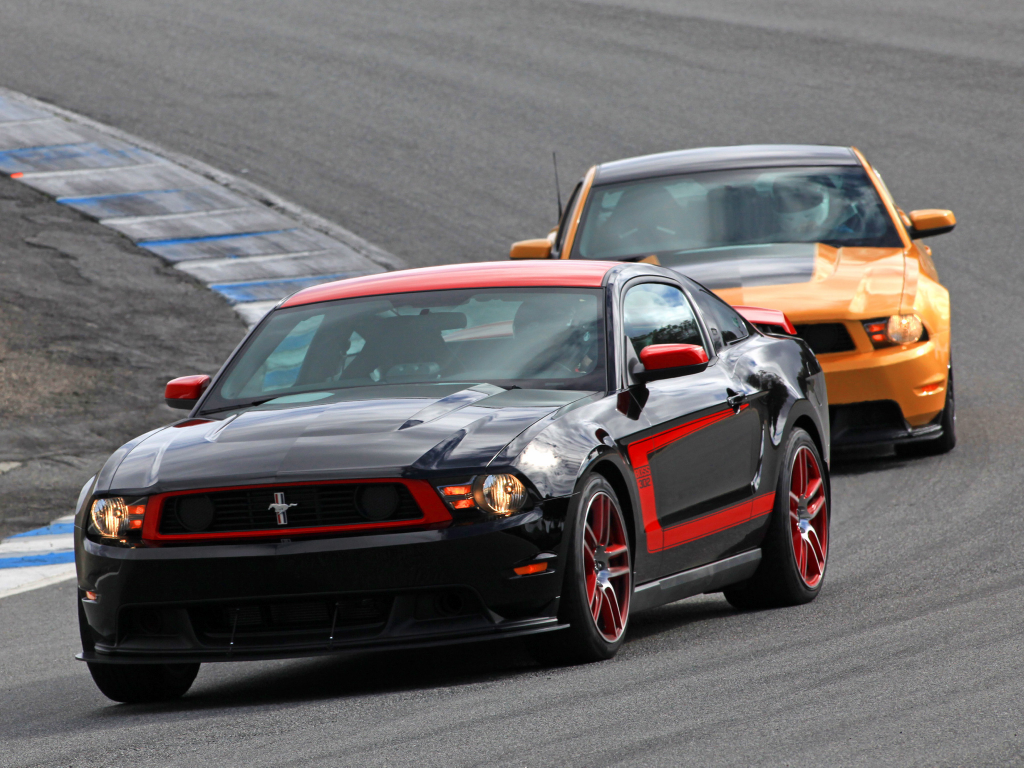 трек, black, speed, mustang, ford, скорость, orange, чёрный, boss 302, поворот, мустанг, форд, оранжевый