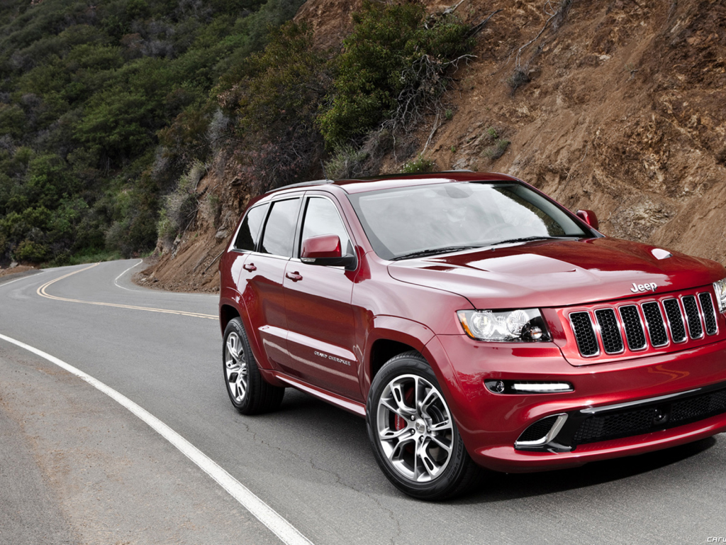 grand cherokee 2011, srt-8, мощный джип