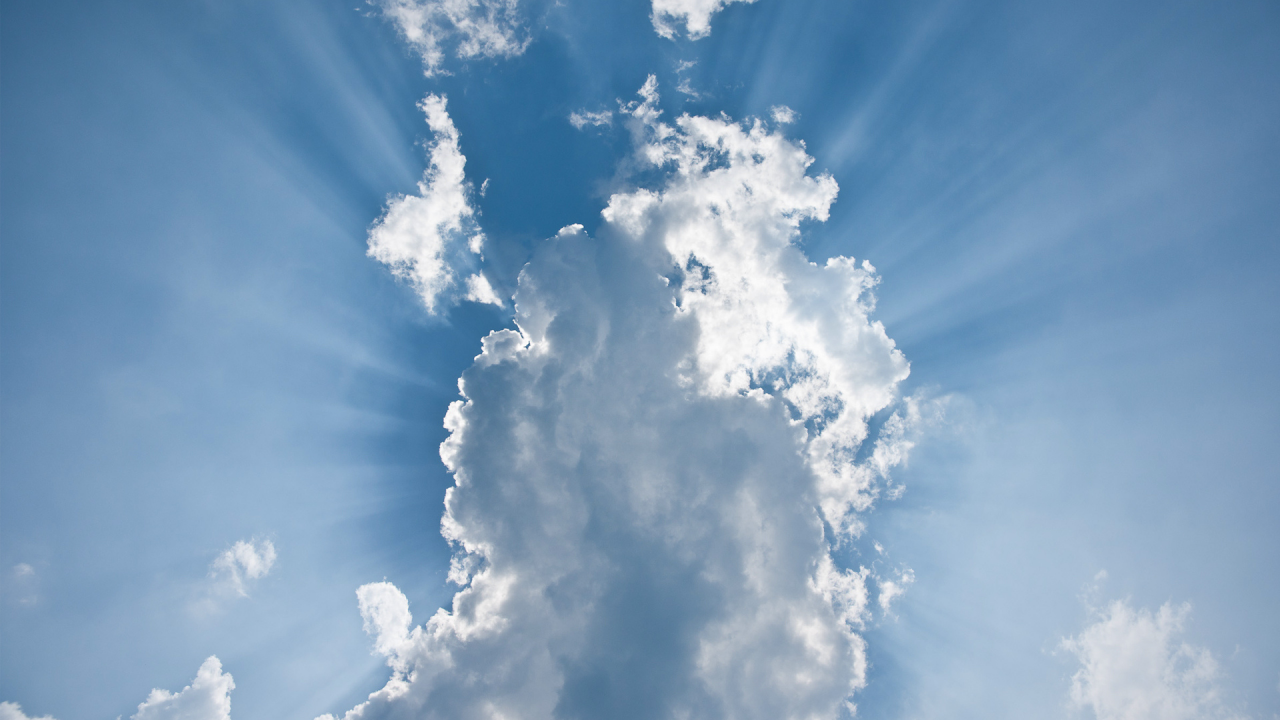 облака, sky, sunbeams, лучи солнца, небо