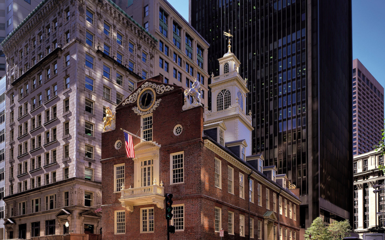 бостон, boston, сша, небоскрёбы, америка, улица, wallpaper, обои, флаг, старый дом штата