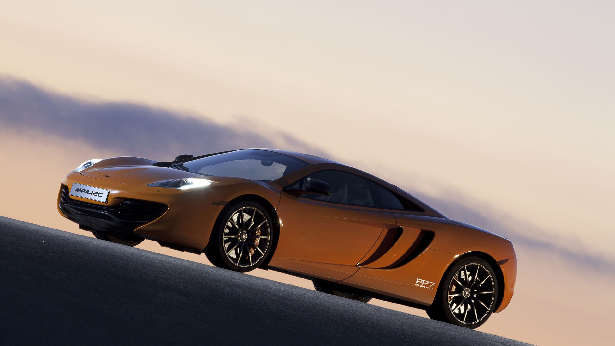 машина, mc laren, авто обои, тачки, auto wallpapers 2560x1600, mclaren, картинки с машинами для рабочего стола, машины, mp4-12c