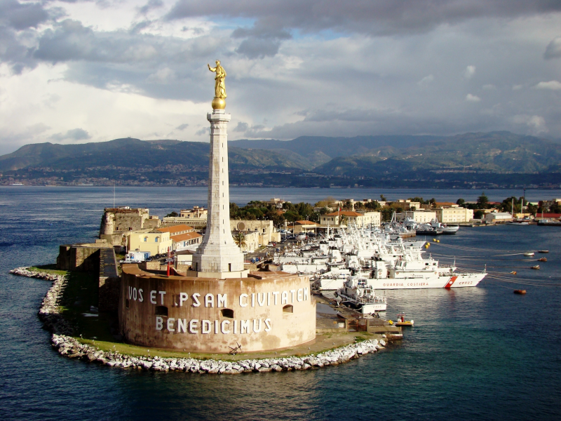 скульптура, сицилия, италия, корабли, маяк, город, мессина, надпись, гавань