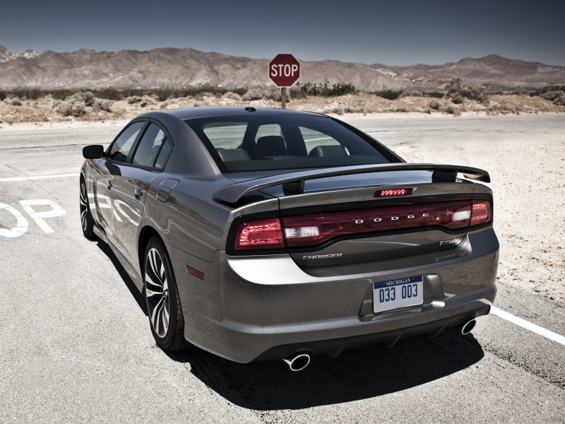 перекрёсток, дорога, вид сзади, чарджер, горы, srt8, срт8, додж, charger, muscle car, знак, dodge, спойлер, мускул кар, stop