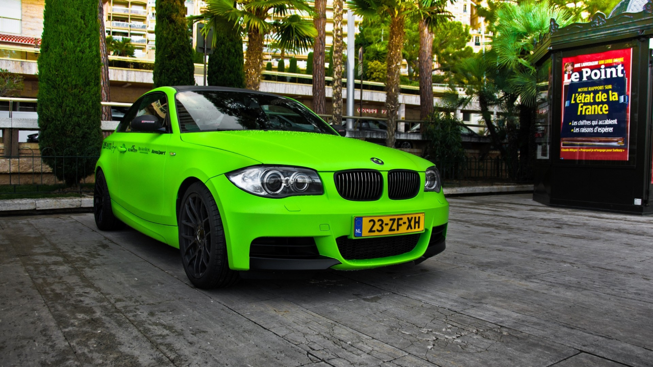 зелёный, BMW