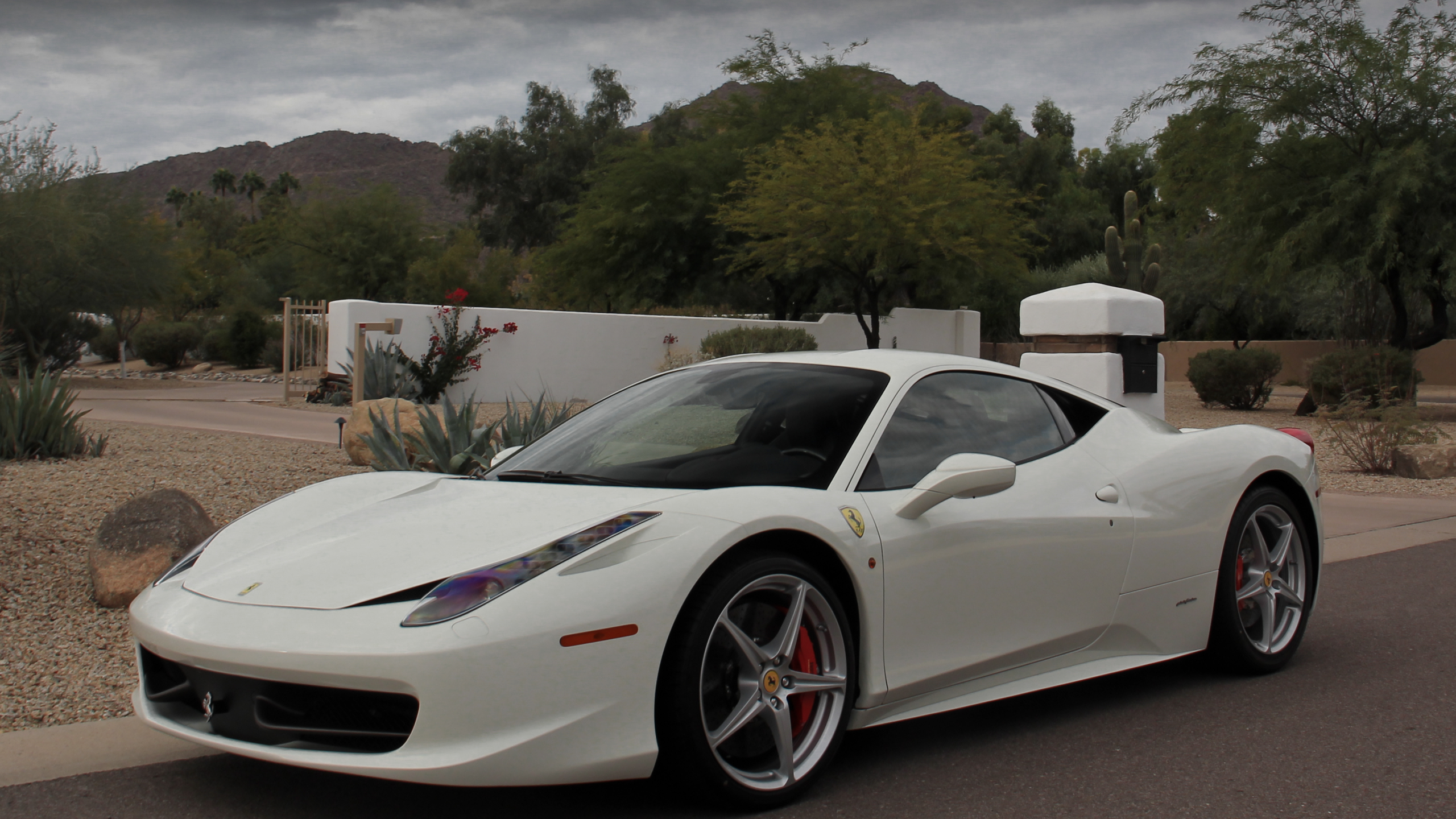 white, деревья, феррари, mountains, белая, ferrari, италия, 458 italia