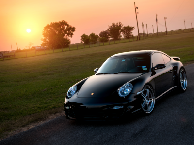 911, front, блик, порше, чёрный, солнце, porsche, black, газон, 997, turbo