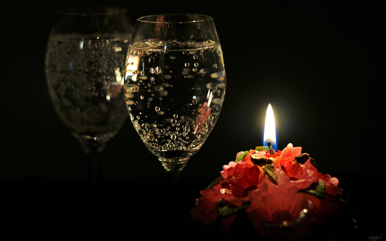 отражение, шампанское, свеча, бокал