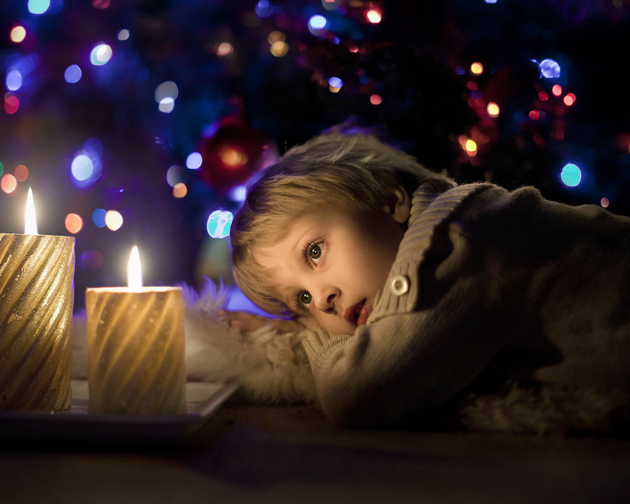малчик, настроение, свечи, праздник