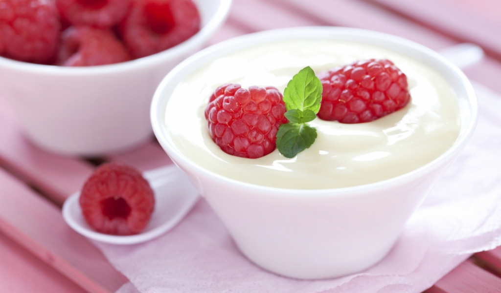 yogurt, cups, fruits, raspberries, крем, cream, йогурт, еда, milk, dessert