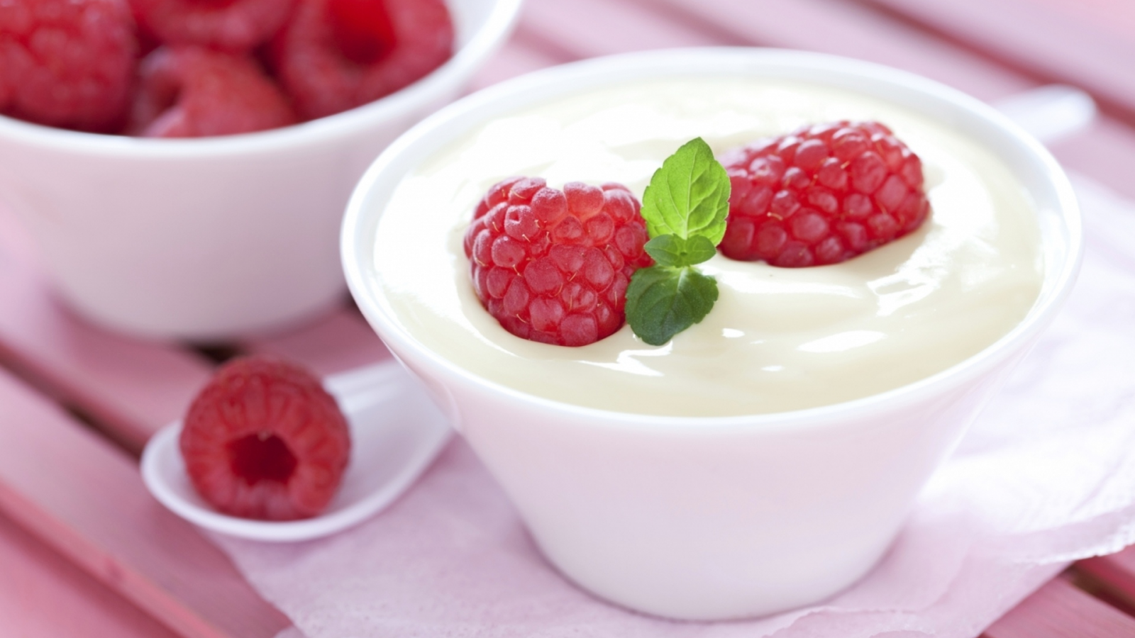 yogurt, cups, fruits, raspberries, крем, cream, йогурт, еда, milk, dessert