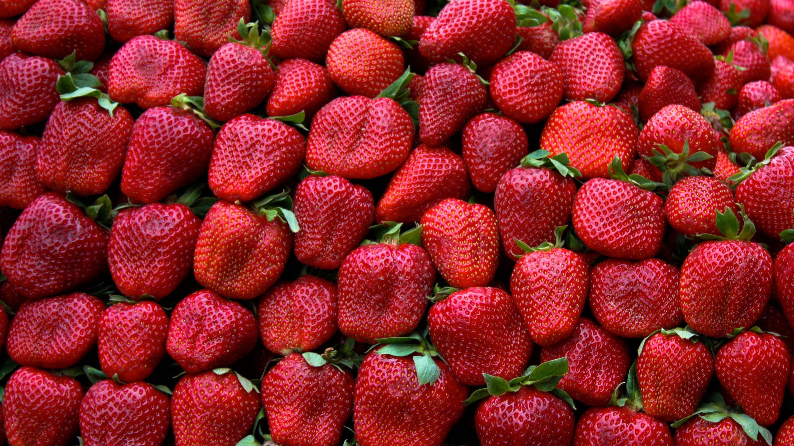leaves, green, strawberries, red, pattern, fruit
