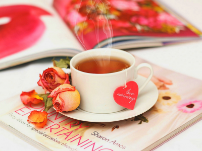 love, tea, flowers, table, heart, rose, petals, roses, cup, drink, чай, journal, чашка
