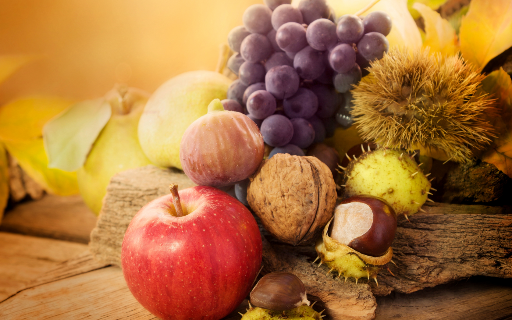 фрукты, орехи, осень, яблоко, листья, виноград, каштаны