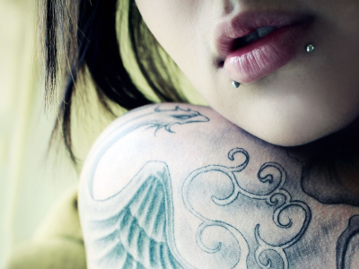 piercing, tattoo, lips