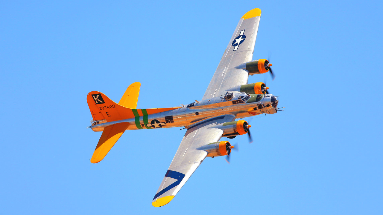 самолет, b-17, бомбардировщик, полет, боинг, цвет, небо