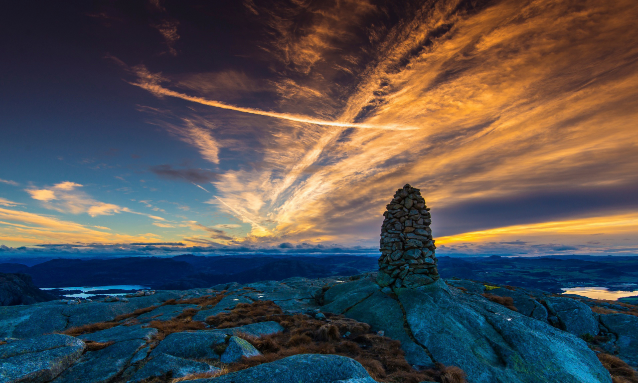 Mountain Sunrice, Норвегия, камни, небо