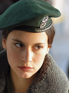 девушка, взгляд, военные