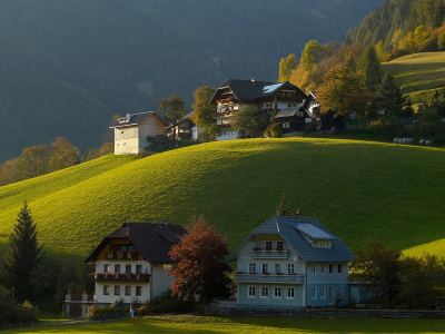 Австрия, горы, дома, лес, красота, солнце, деревья