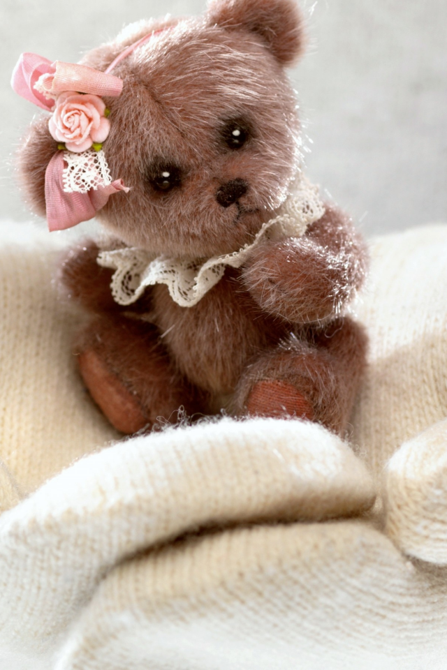 winter, cute, toy, dog, hands, зима, собачка, варежки, руки