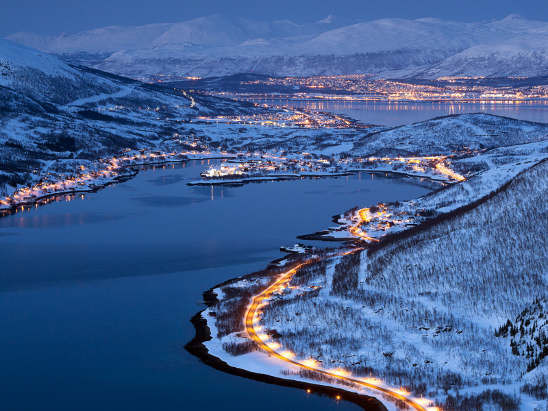 norway, mountains, winter, forest, lights, тромсё, troms__, snow, город, city