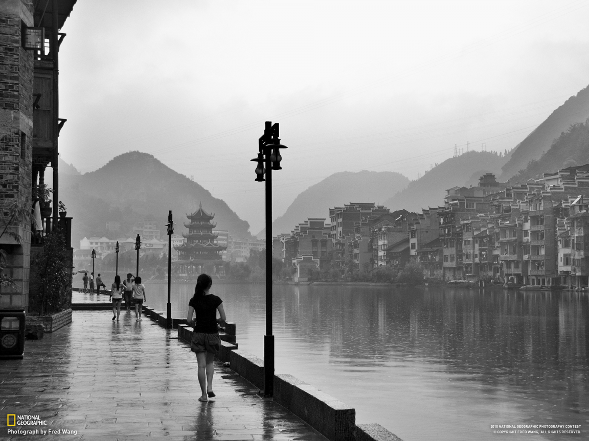 hill, houses, photos, fred wang, black and white, national geographic, china, rain, river, girl