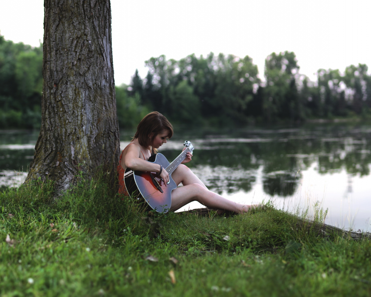 озеро, девушка, гитара