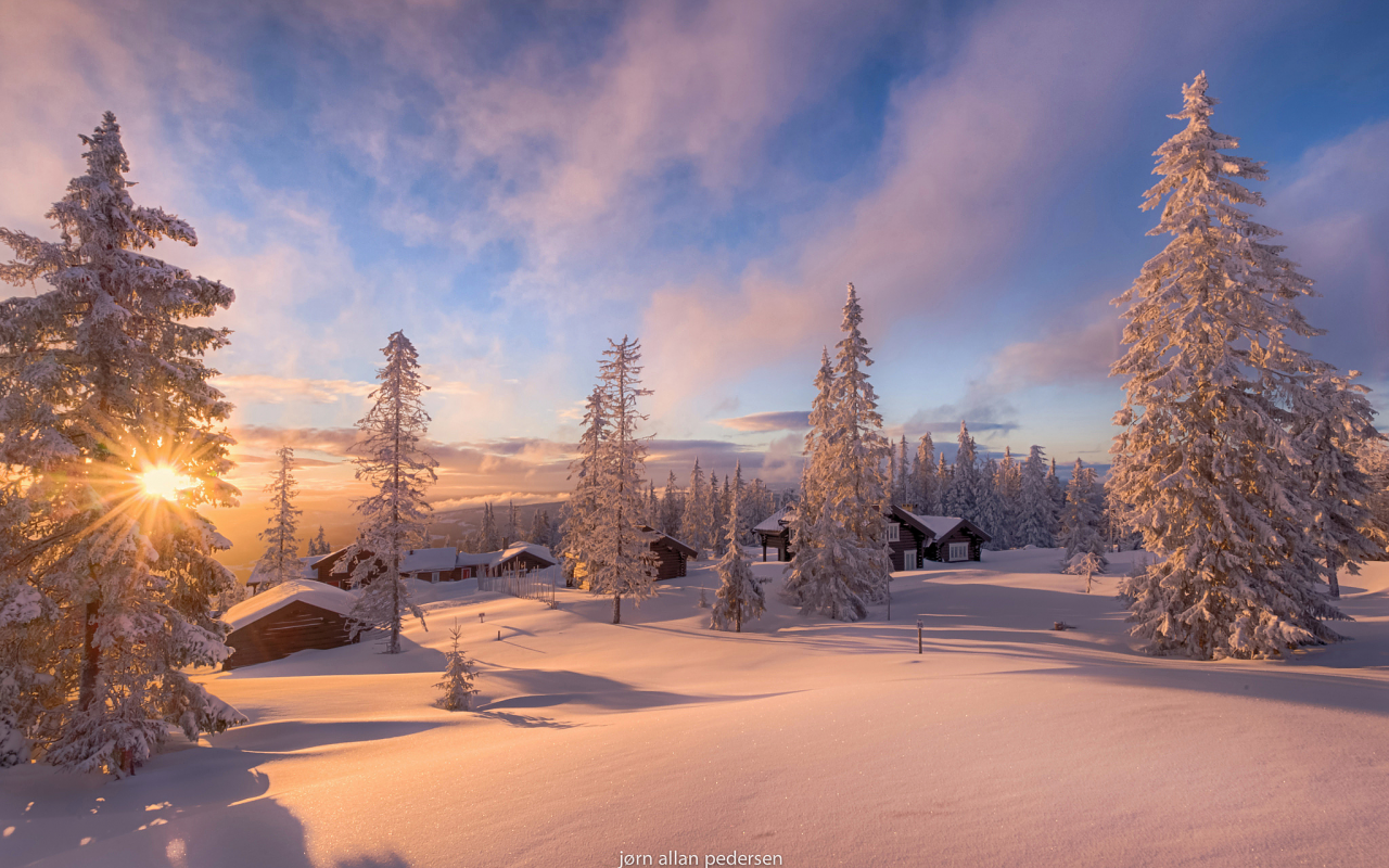 Норвегия, зима, дома, снег, солнце, лучи, свет