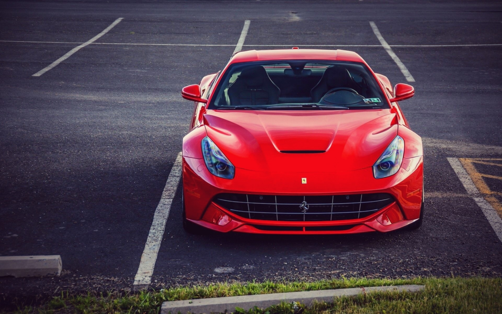 Ferrari, суперкар, фото, лето, паркинг, красный, красава