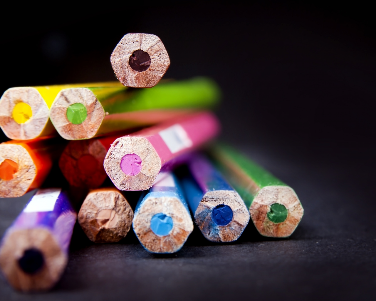 макро, фон, разное, цветные карандаши, размытие, обои
